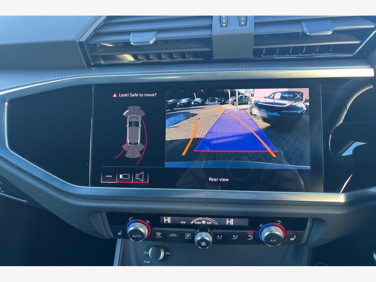 Used Audi Q3 2022 for sale - 77110422: Photo 19