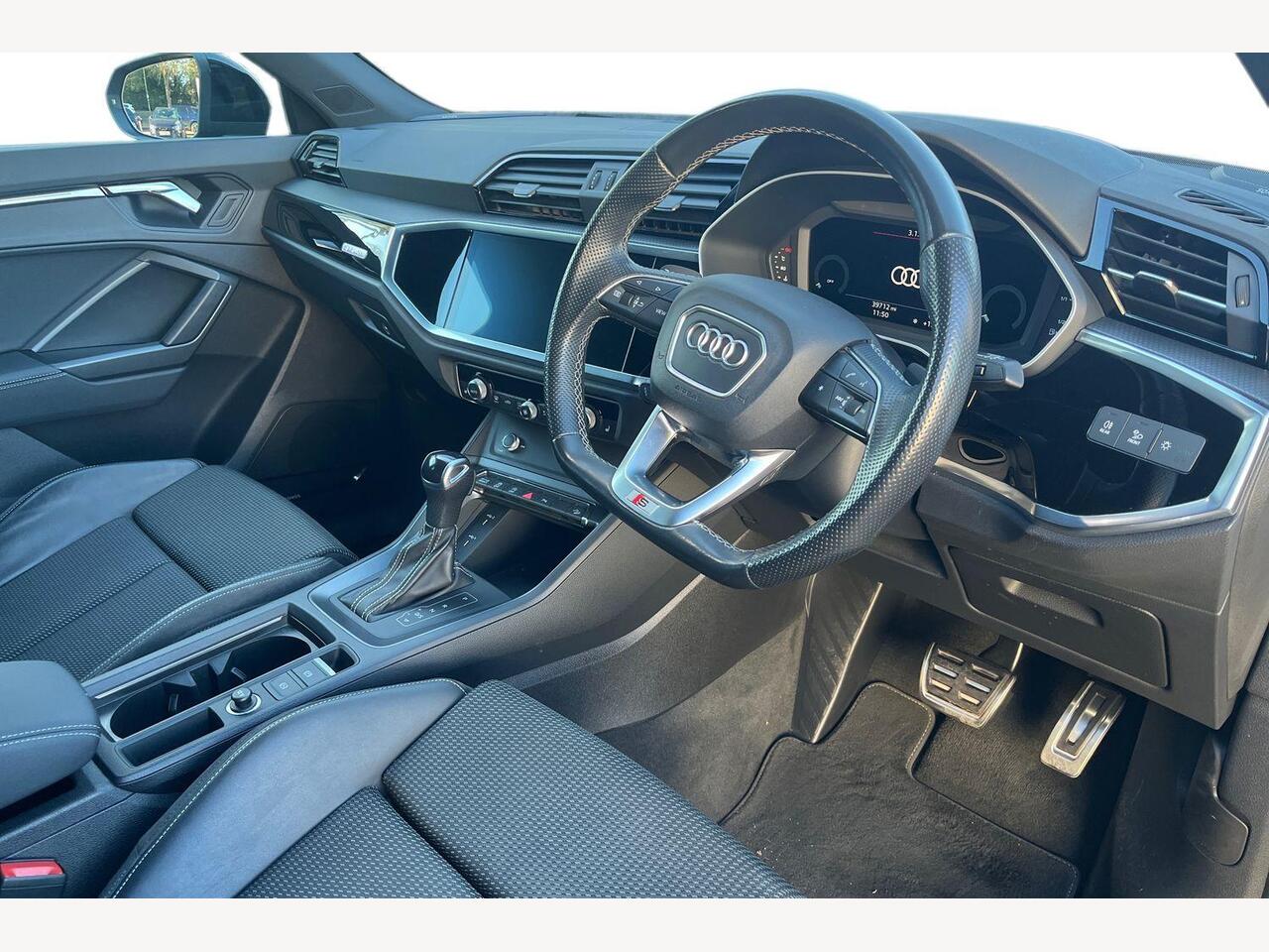 Used Audi Q3 2022 for sale - 77110422: Photo 6