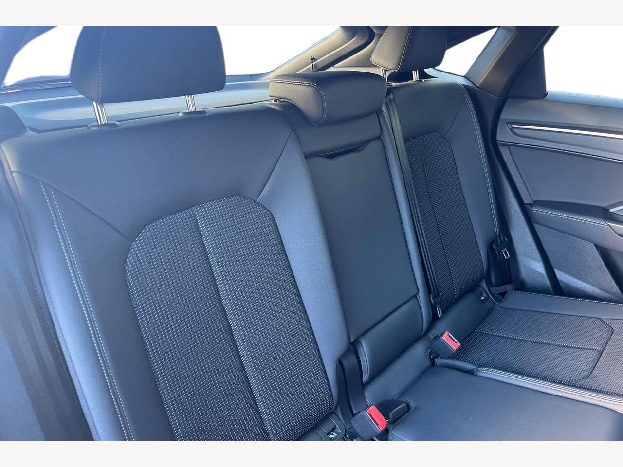 Used Audi Q3 2022 for sale - 77110422: Photo 8