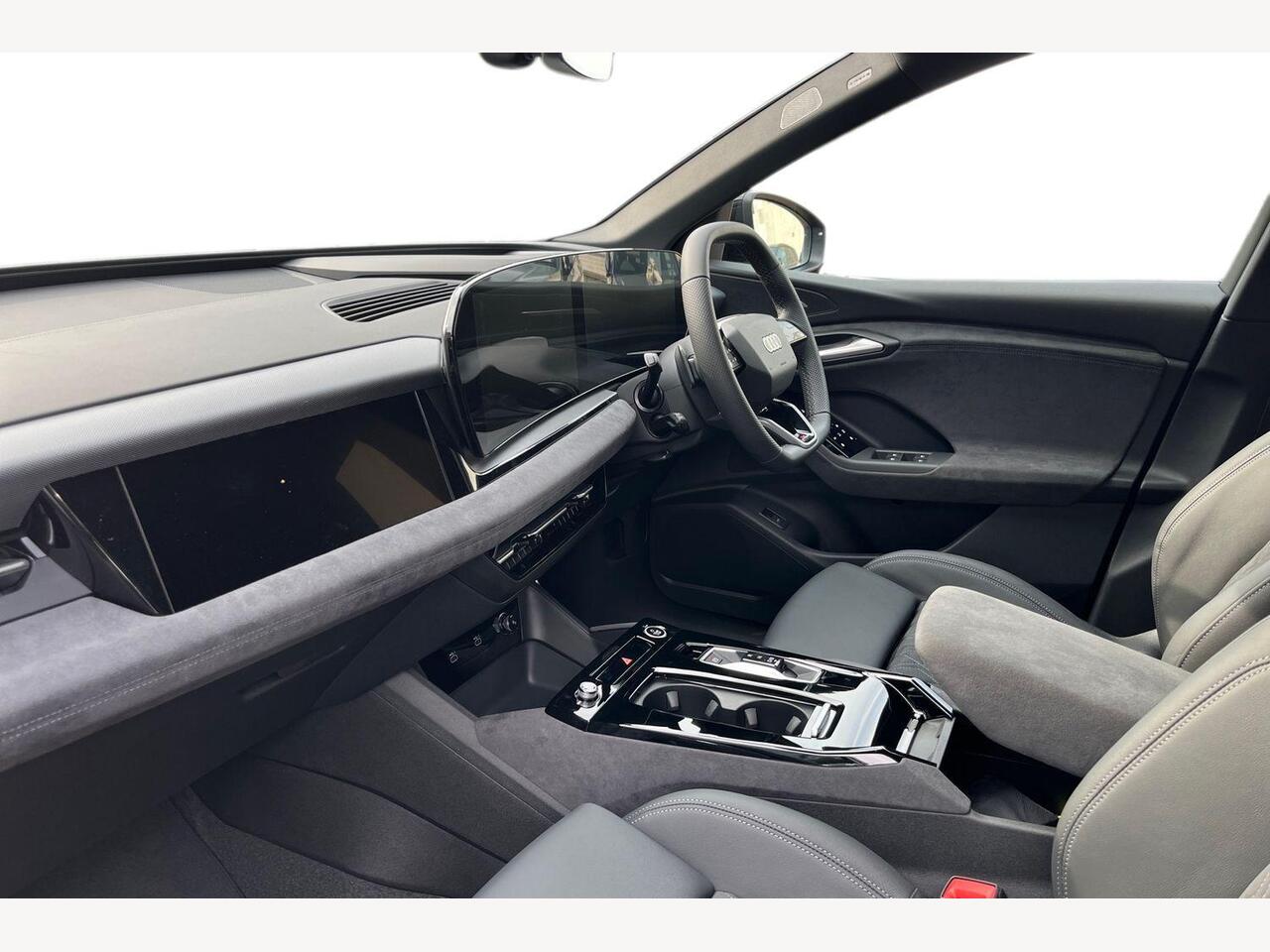 Used Audi Q6 e-tron 2025 for sale - 76754465: Photo 2