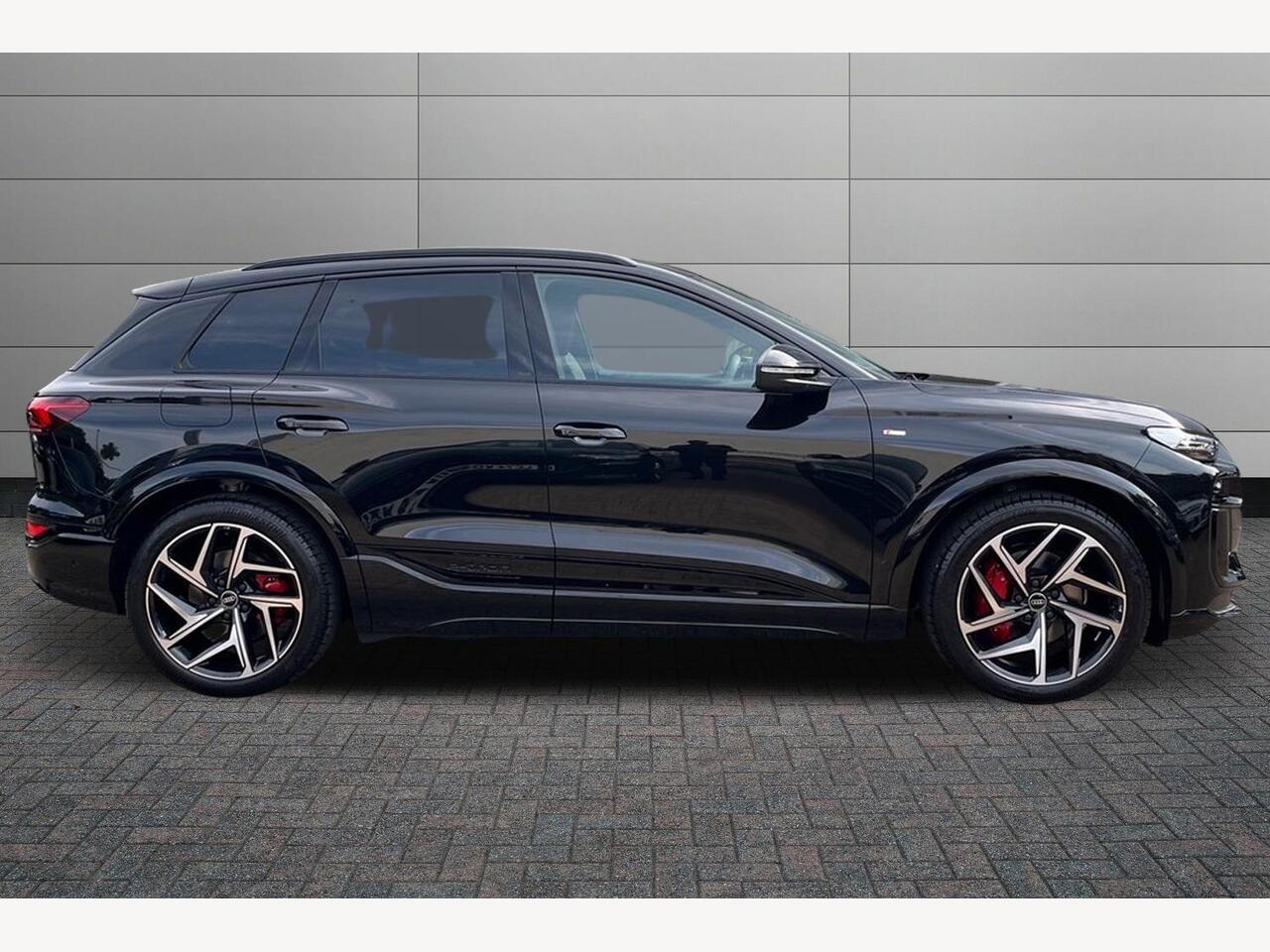 Used Audi Q6 e-tron 2025 for sale - 76754465: Photo 4