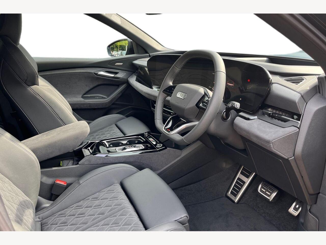 Used Audi Q6 e-tron 2025 for sale - 76754465: Photo 6