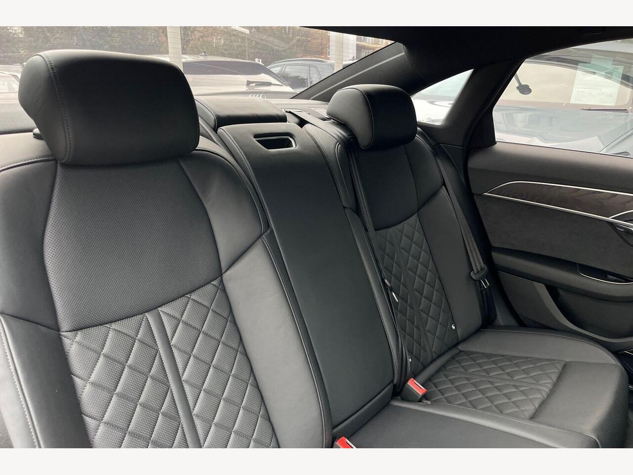 Used Audi A8 2022 for sale - 77885243: Photo 13