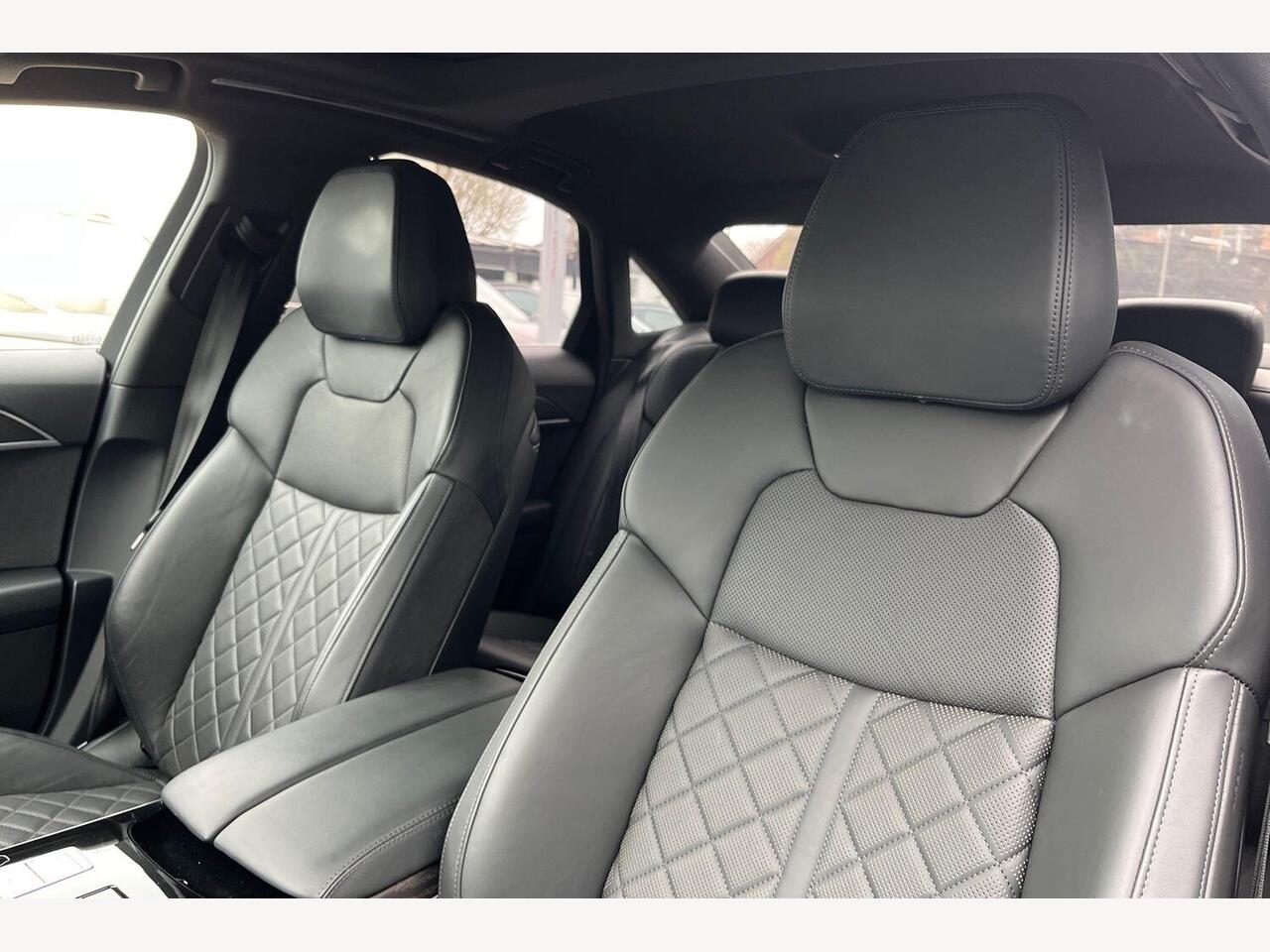 Used Audi A8 2022 for sale - 77885243: Photo 15