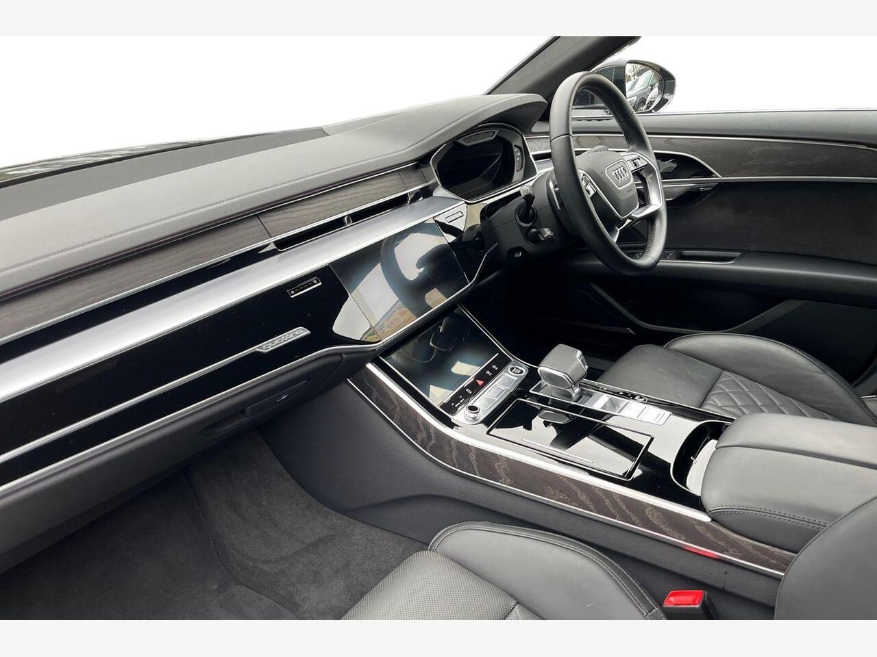 Used Audi A8 2022 for sale - 77885243: Photo 2