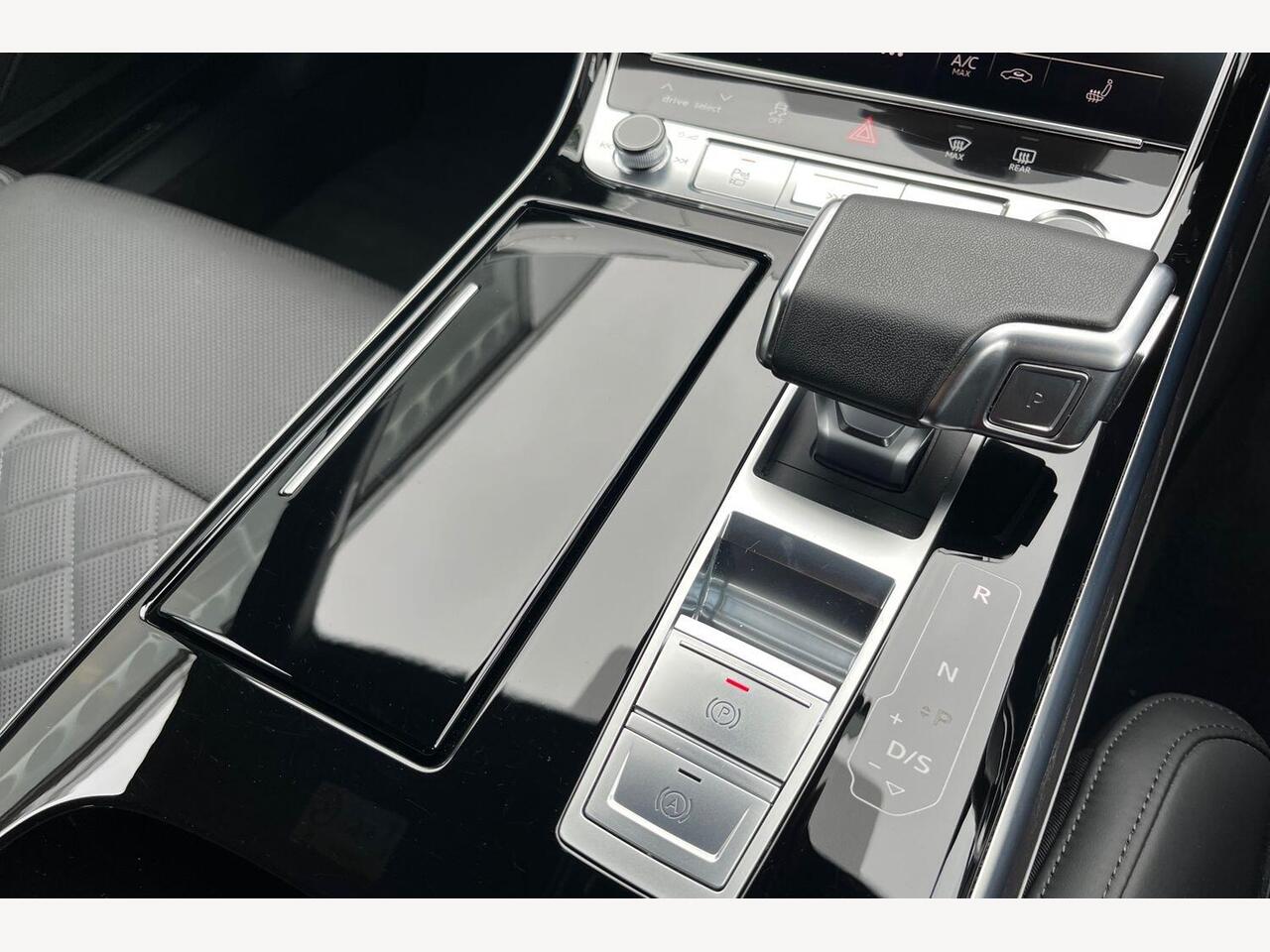 Used Audi A8 2022 for sale - 77885243: Photo 21