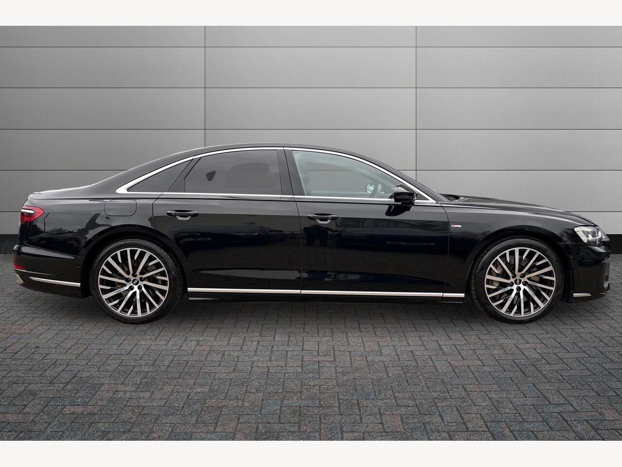 Used Audi A8 2022 for sale - 77885243: Photo 4