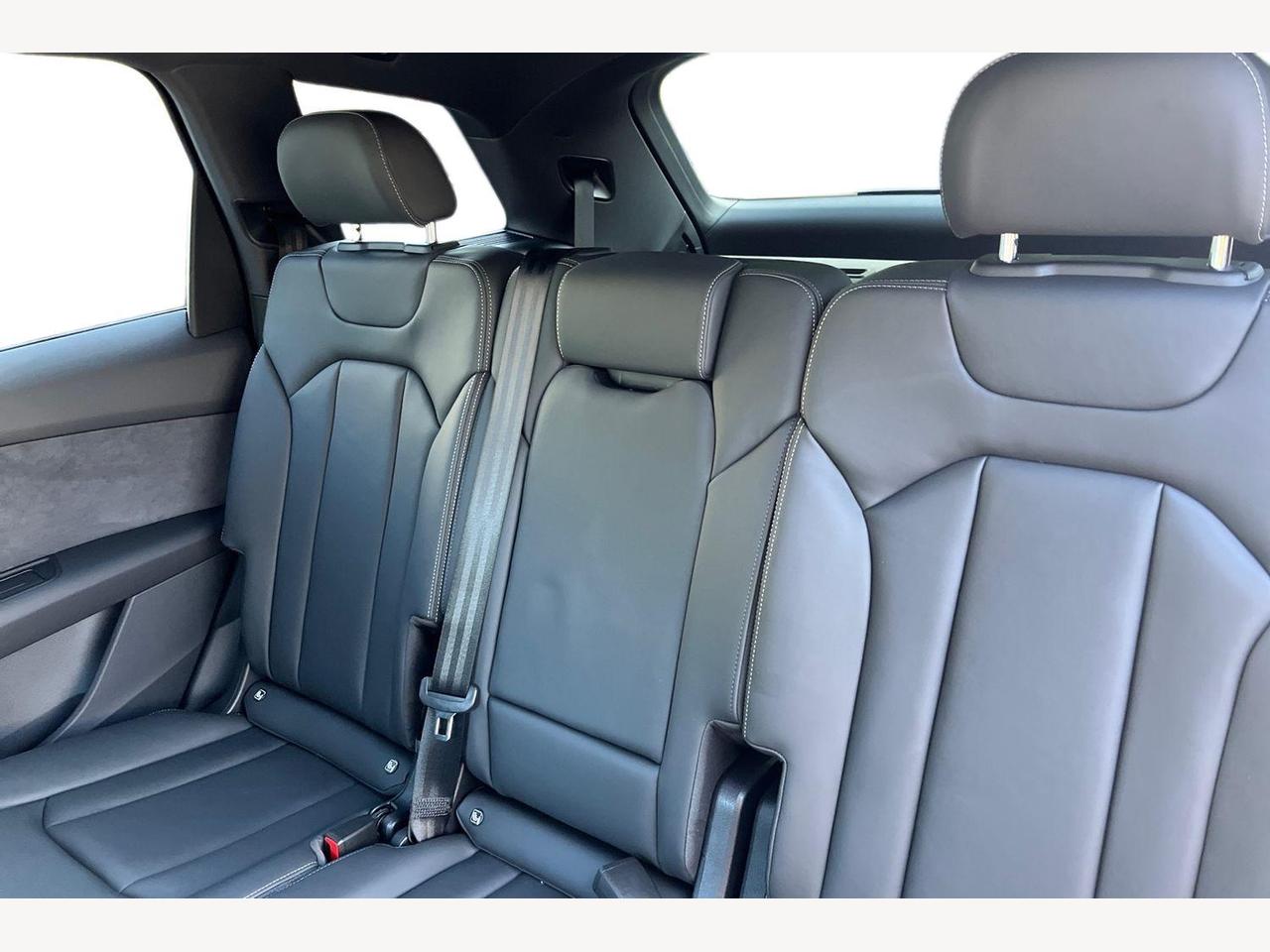 Used Audi Q7 2025 for sale - 77706213: Photo 8