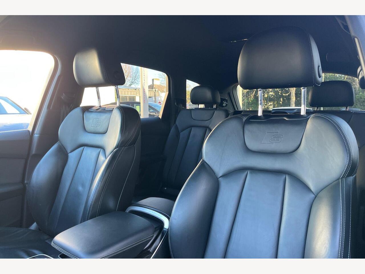 Used Audi Q7 2023 for sale - 76754468: Photo 14