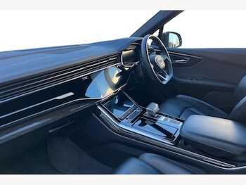 Used Audi Q7 2023 for sale - 76754468: Photo