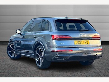 Used Audi Q7 2023 for sale - 76754468: Photo