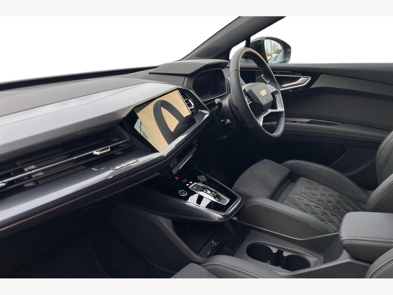 Used Audi Q4 e-tron 2025 for sale - 77885249: Photo 2