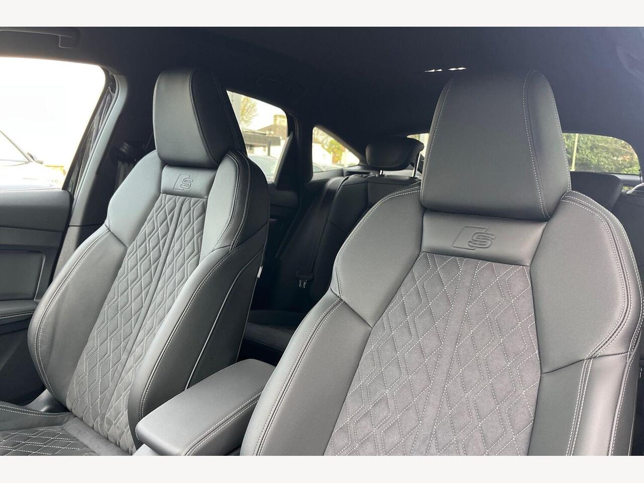 Used Audi Q4 e-tron 2025 for sale - 77885249: Photo 24