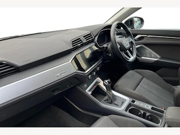 Used Audi Q3 2019 for sale - 77205302: Photo