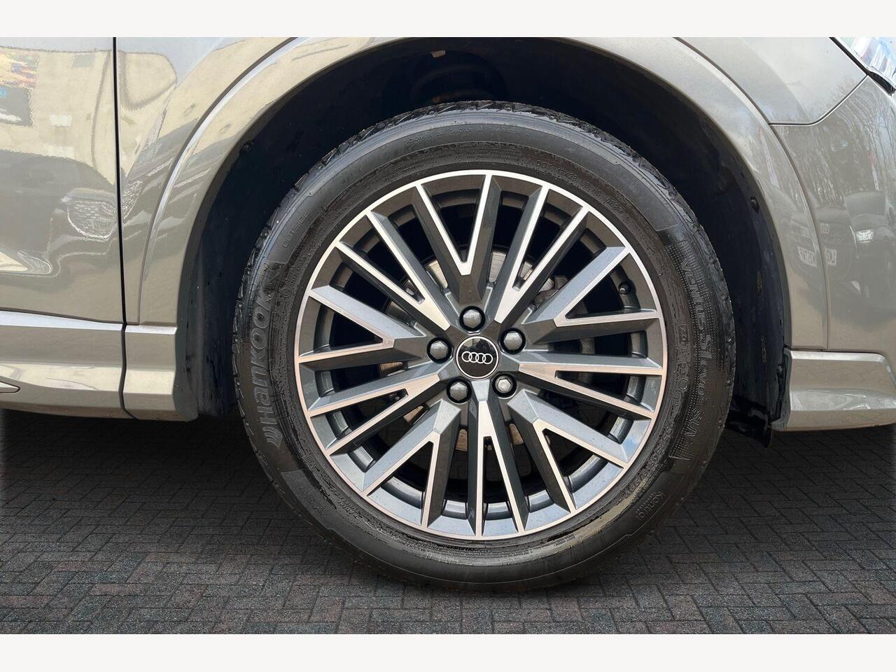 Used Audi Q3 2023 for sale - 76703832: Photo 5