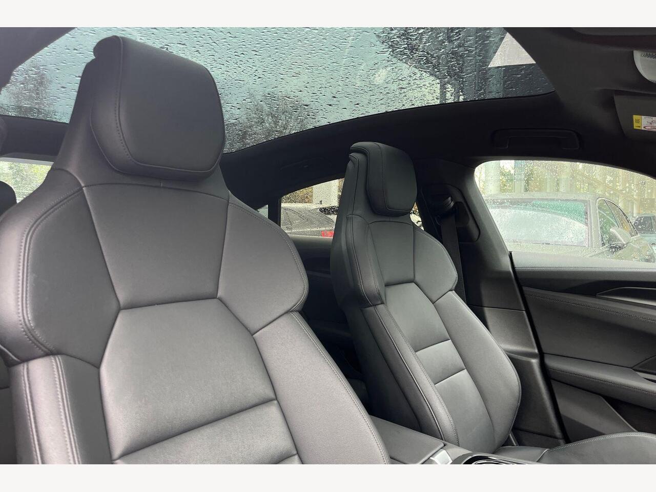 Used Audi e-tron GT 2022 for sale - 76675312: Photo 15