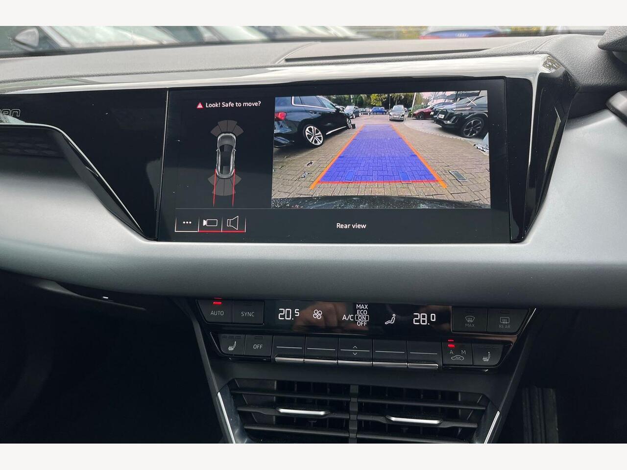 Used Audi e-tron GT 2022 for sale - 76675312: Photo 20