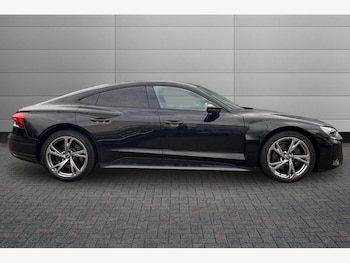 Used Audi e-tron GT 2022 for sale - 76675312: Photo