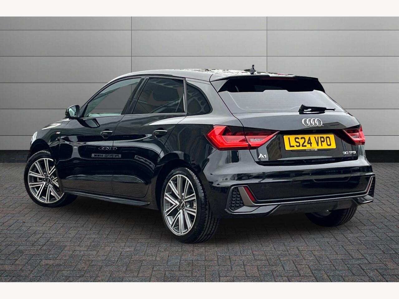 Used Audi A1 2024 for sale - 77332691: Photo 3