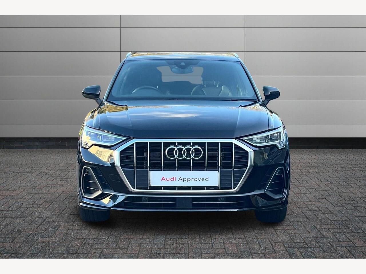 Used Audi Q3 2023 for sale - 76675771: Photo 10