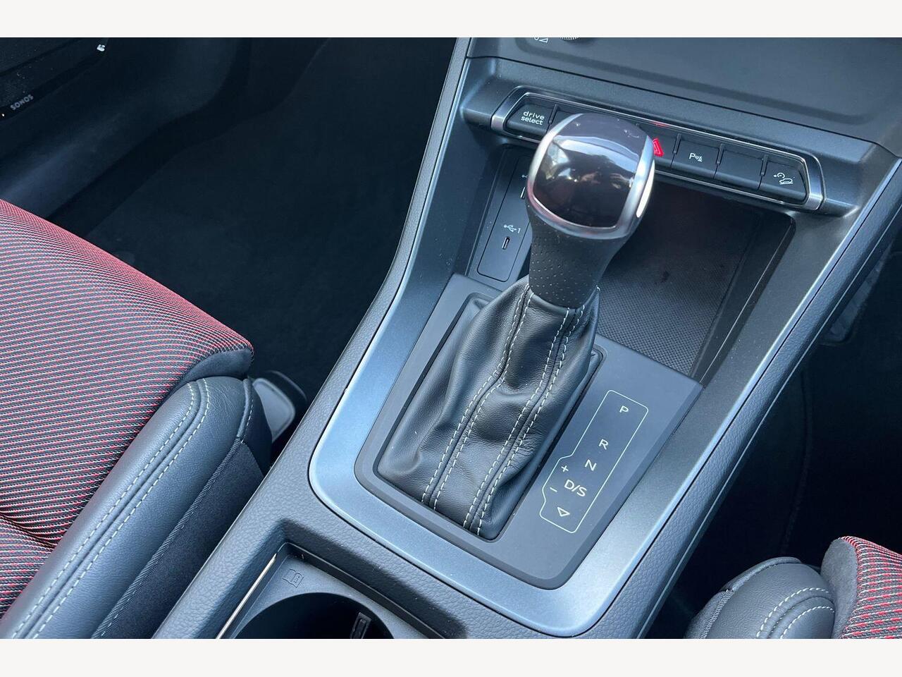 Used Audi Q3 2023 for sale - 76675771: Photo 16