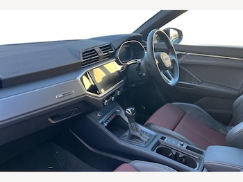 Used Audi Q3 2023 for sale - 76675771: Photo