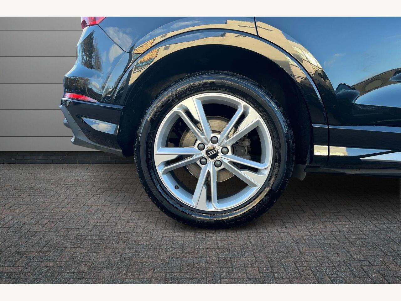 Used Audi Q3 2023 for sale - 76675771: Photo 5