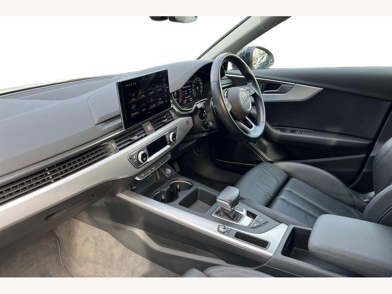 Used Audi A4 2022 for sale - 76674004: Photo 2