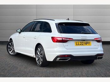 Used Audi A4 2022 for sale - 76674004: Photo