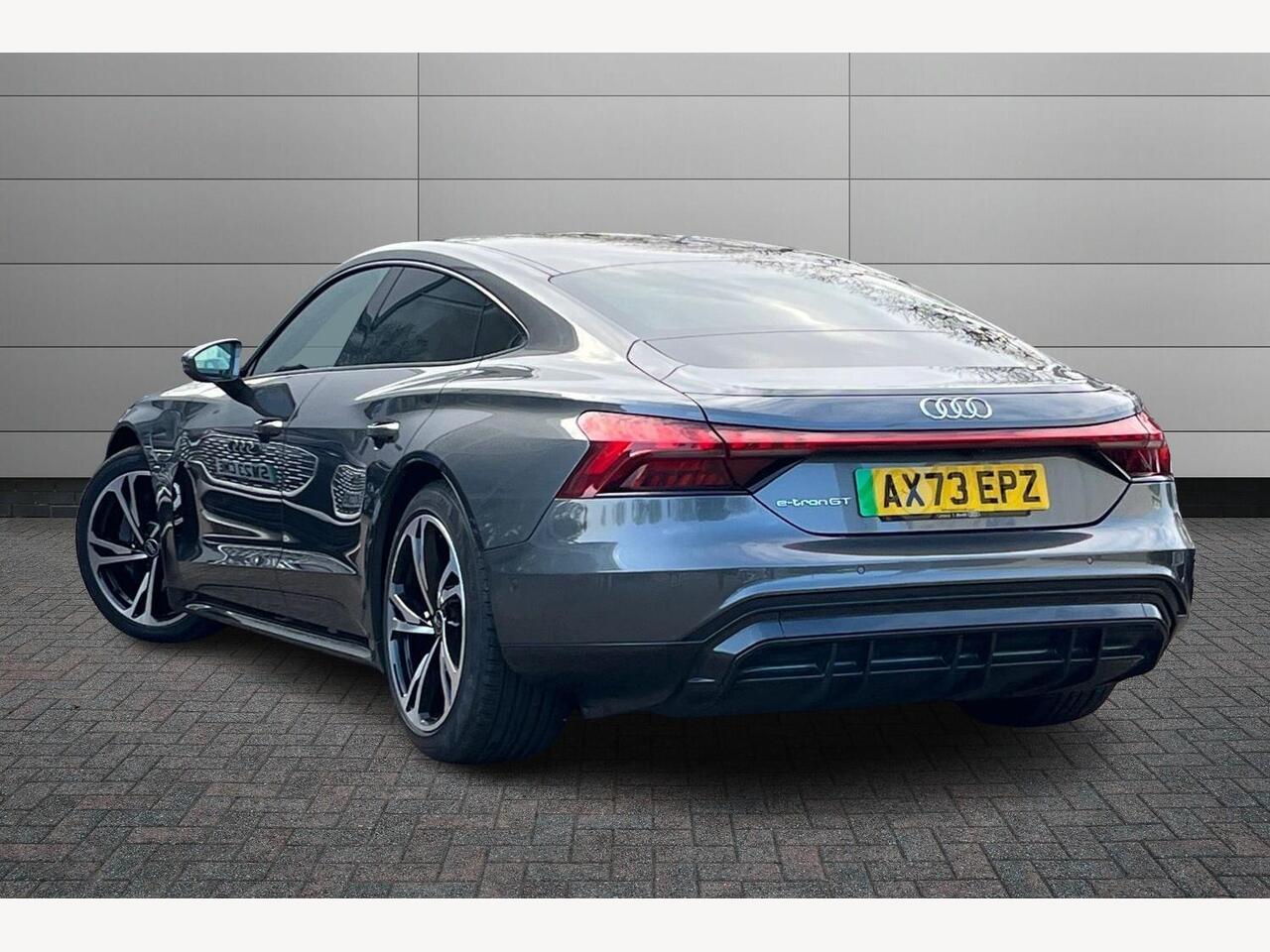 Used Audi e-tron GT 2023 for sale - 77809843: Photo 3