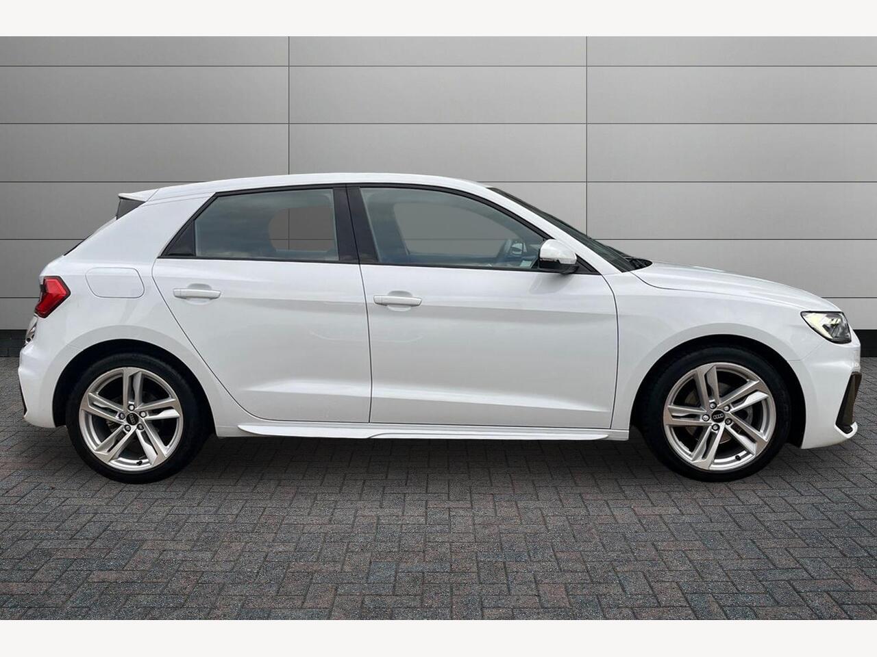 Used Audi A1 2022 for sale - 76675160: Photo 4