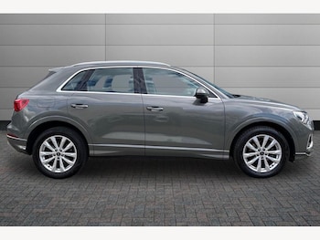 Used Audi Q3 2023 for sale - 78229932: Photo