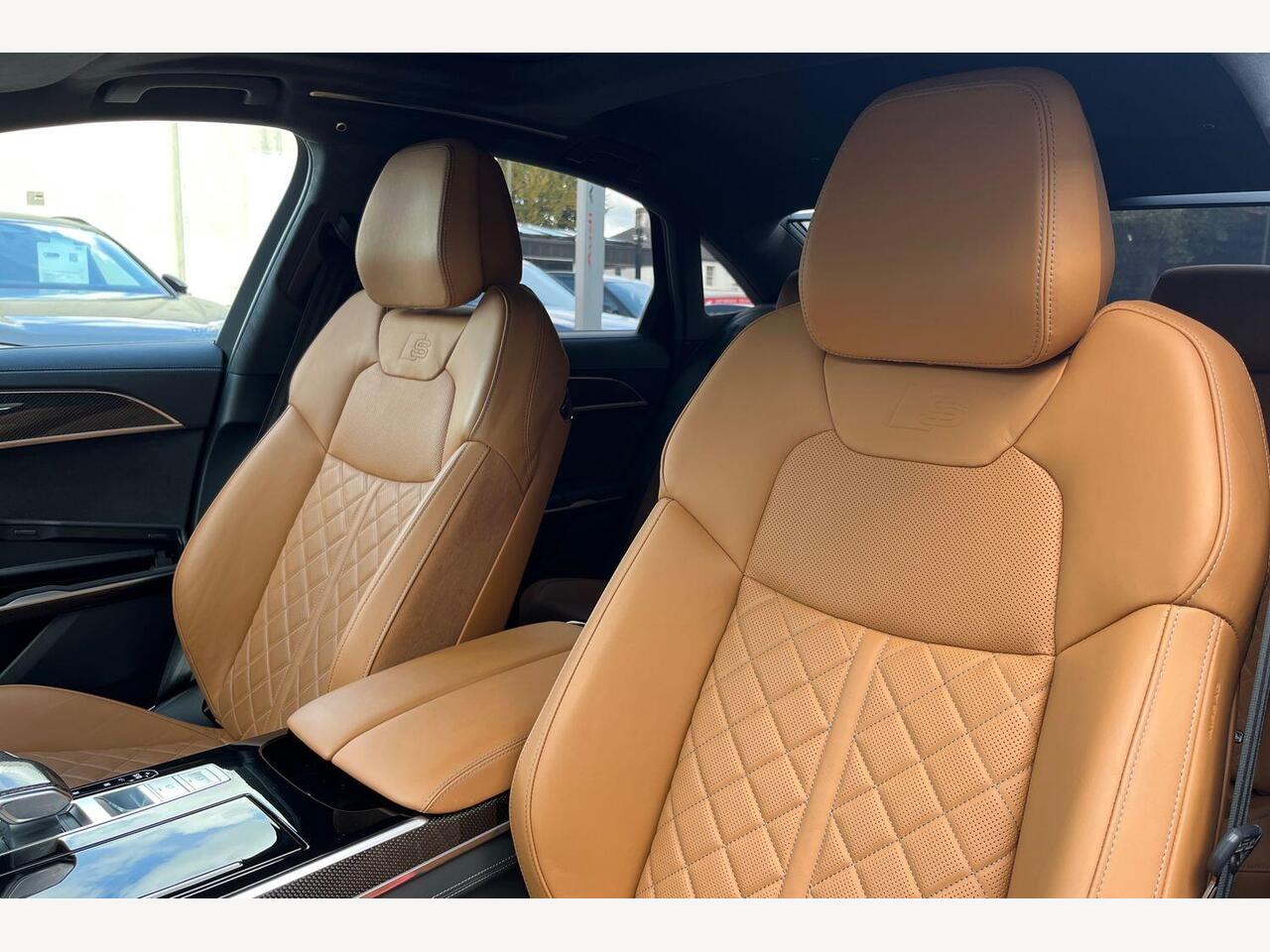 Used Audi A8 2024 for sale - 76677611: Photo 13