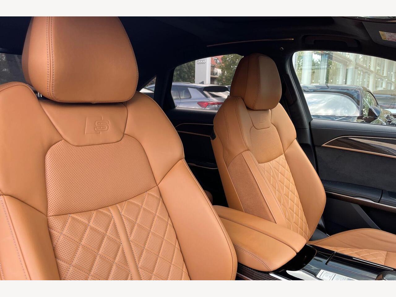 Used Audi A8 2024 for sale - 76677611: Photo 15