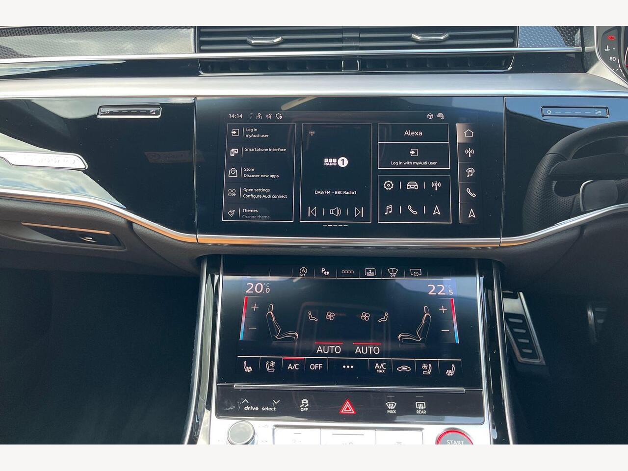 Used Audi A8 2024 for sale - 76677611: Photo 18