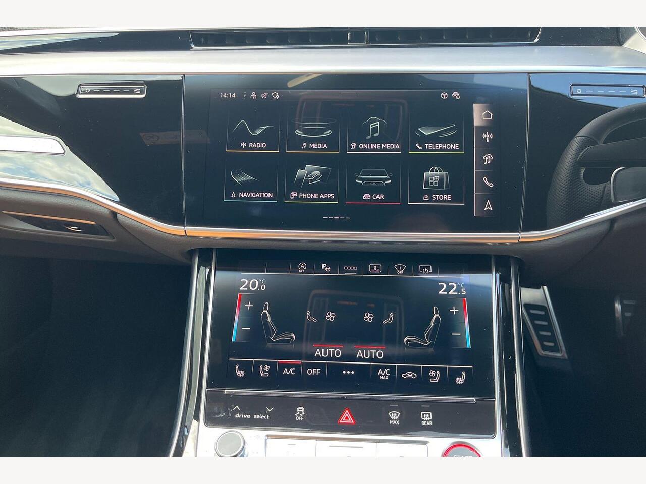 Used Audi A8 2024 for sale - 76677611: Photo 19