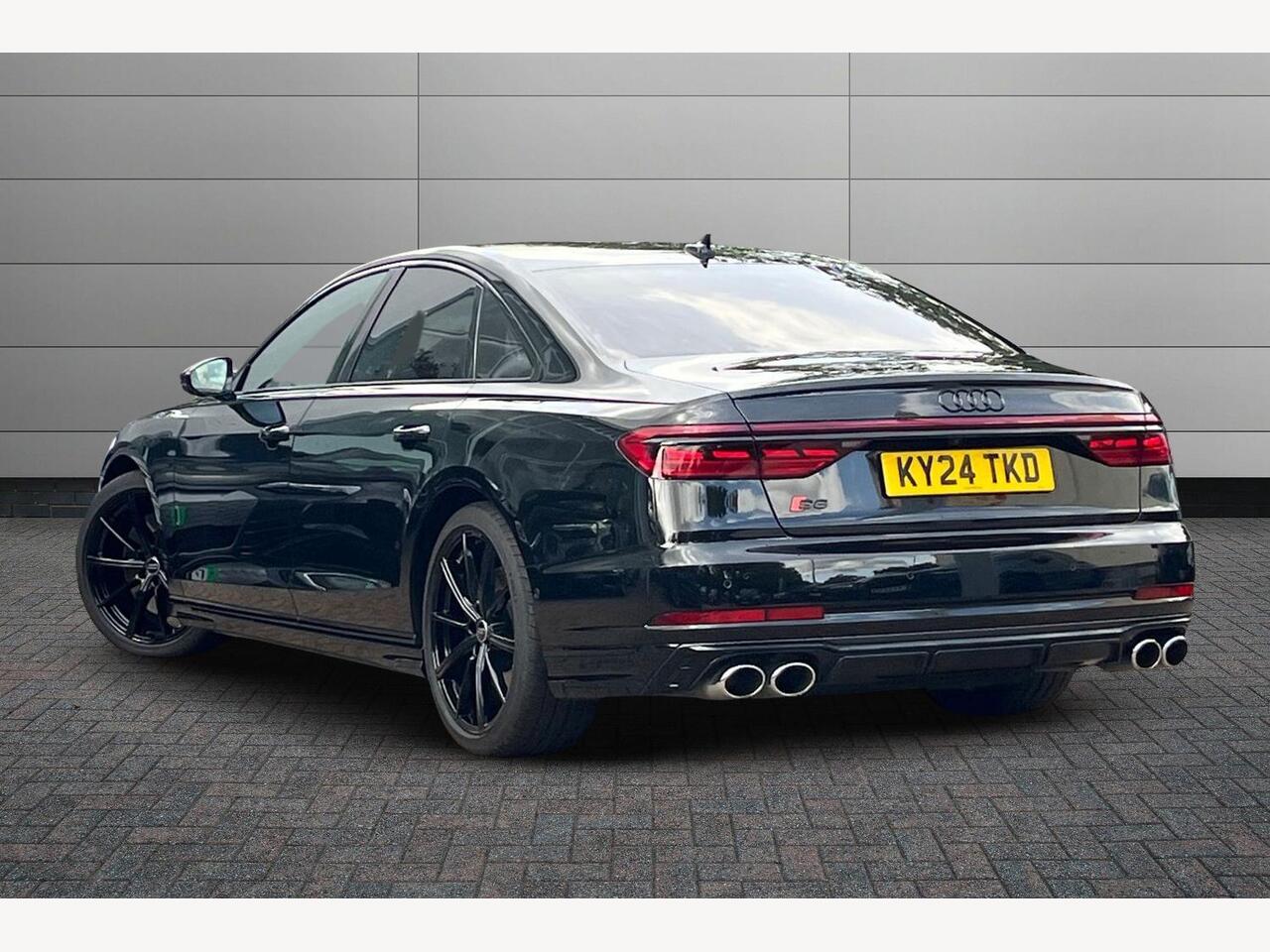 Used Audi A8 2024 for sale - 76677611: Photo 3
