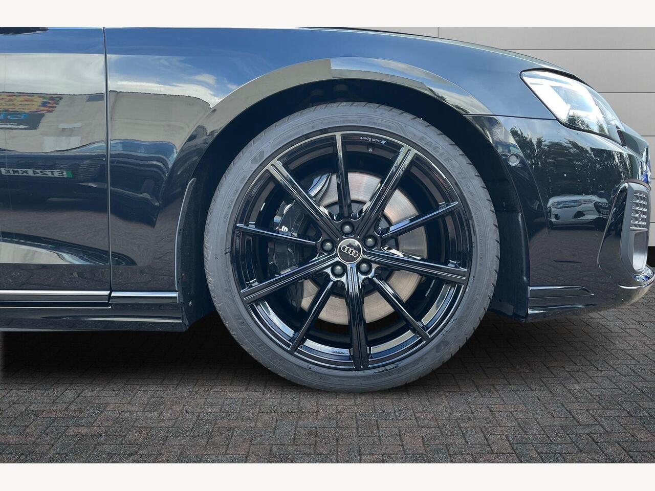 Used Audi A8 2024 for sale - 76677611: Photo 5