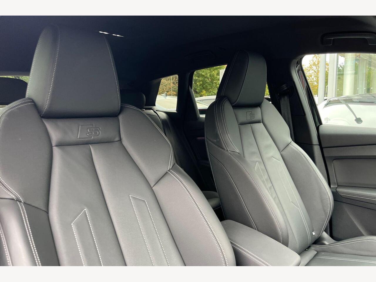 Used Audi Q4 e-tron 2024 for sale - 76677807: Photo 14