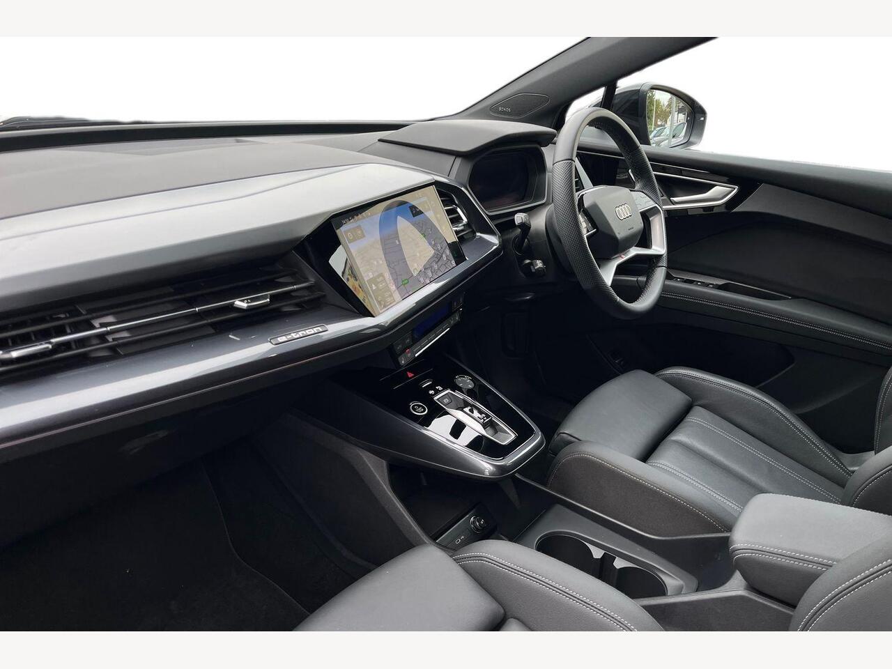 Used Audi Q4 e-tron 2024 for sale - 76677807: Photo 2