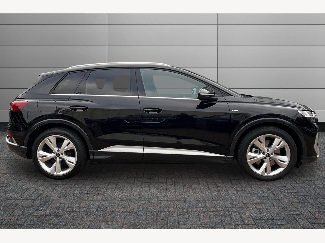 Used Audi Q4 e-tron 2024 for sale - 76677807: Photo 4