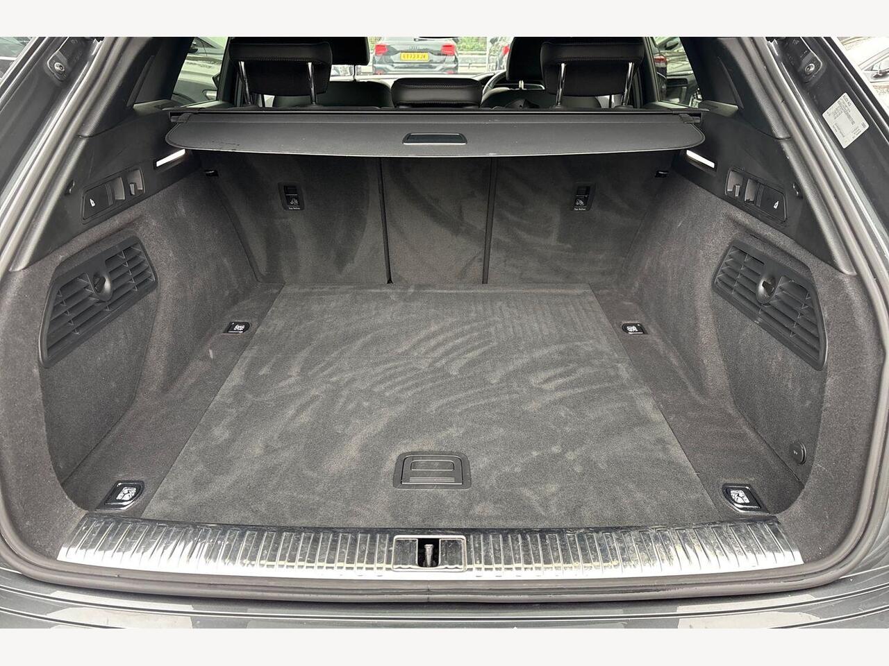 Used Audi e-tron 2022 for sale - 77785807: Photo 12