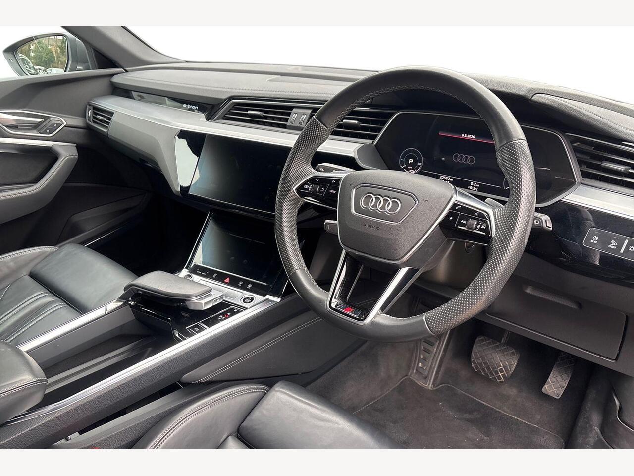 Used Audi e-tron 2022 for sale - 77785807: Photo 6