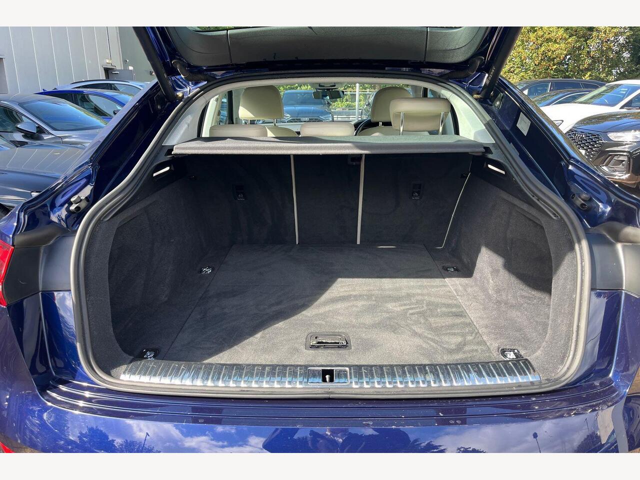 Used Audi e-tron 2022 for sale - 76674834: Photo 12