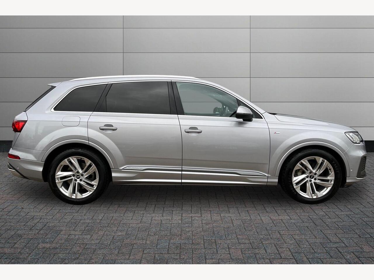 Used Audi Q7 2021 for sale - 78004946: Photo 4