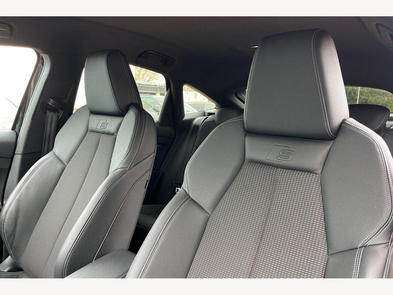 Used Audi Q4 e-tron 2022 for sale - 77809804: Photo 13