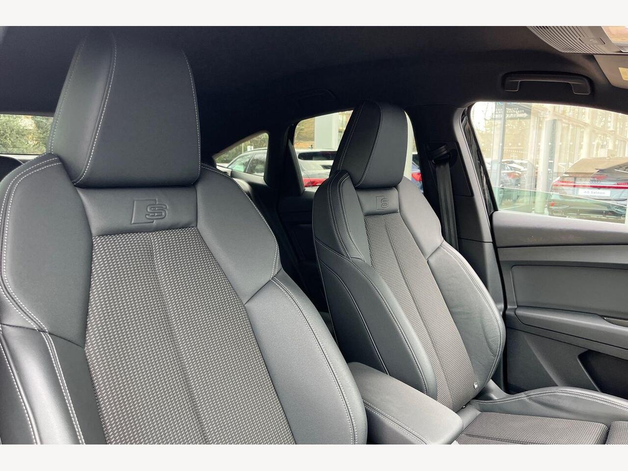 Used Audi Q4 e-tron 2022 for sale - 77809804: Photo 14