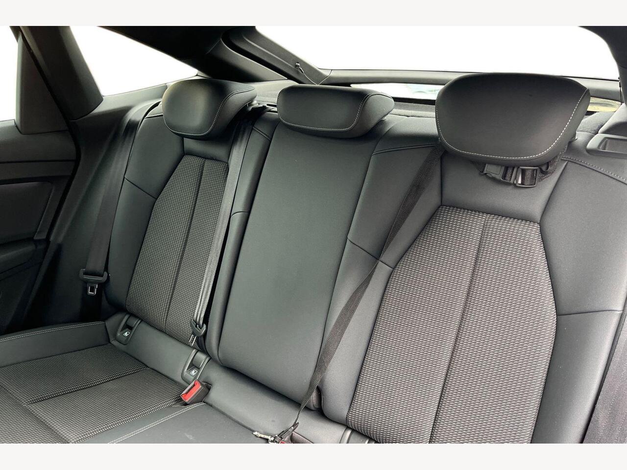 Used Audi Q4 e-tron 2022 for sale - 77809804: Photo 8