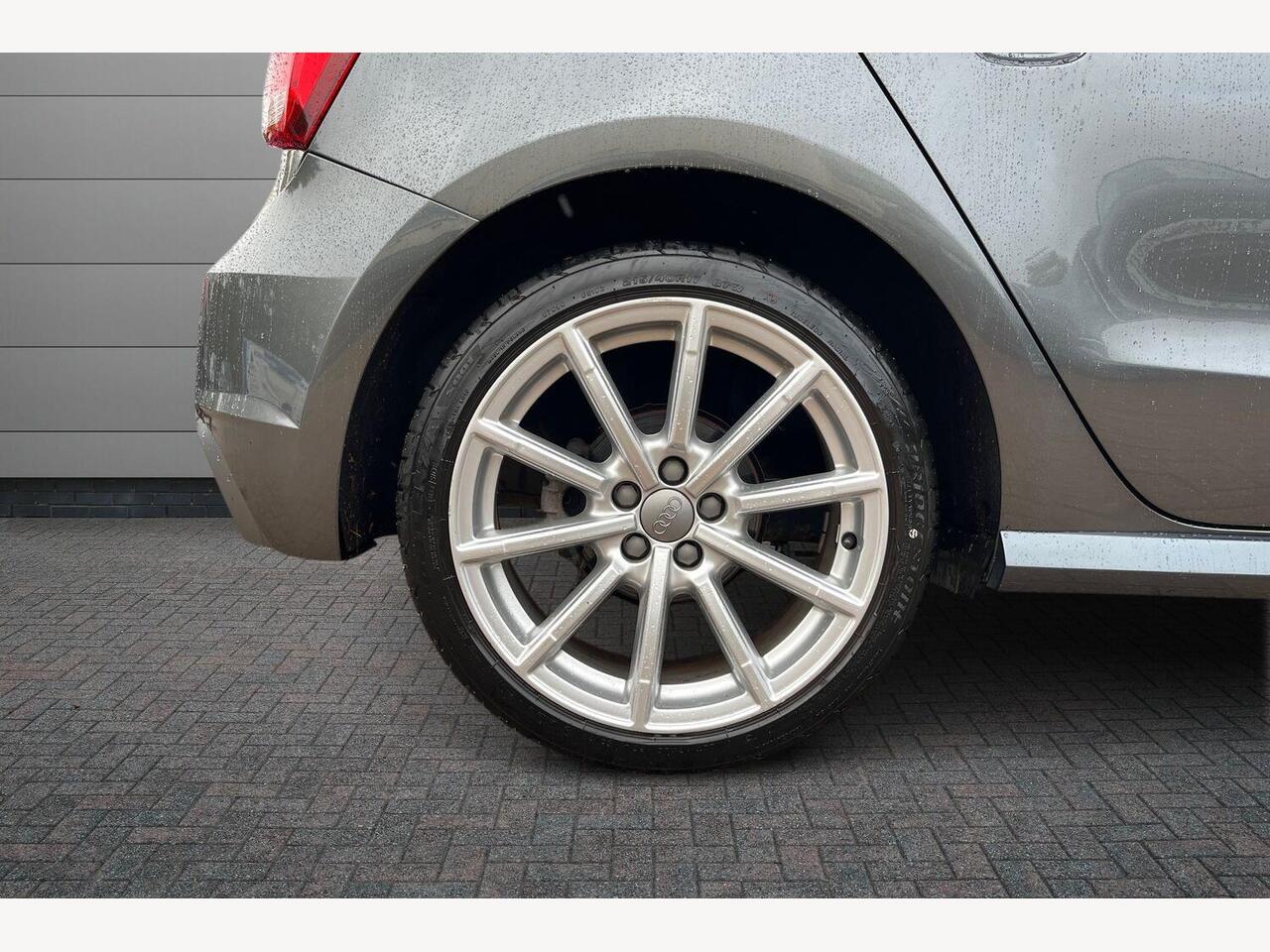 Used Audi A1 2018 for sale - 76673597: Photo 5