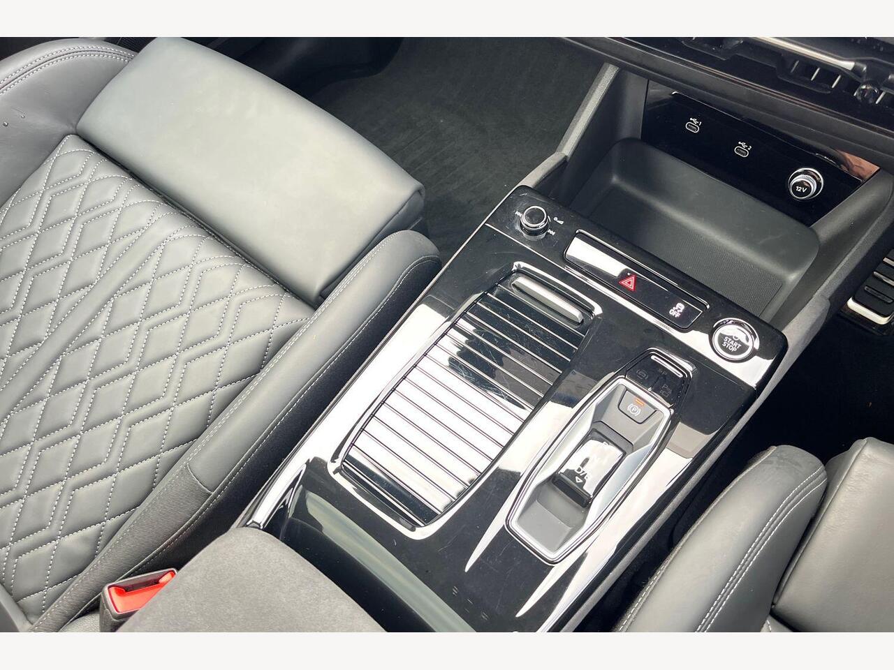 Used Audi Q6 e-tron 2025 for sale - 76679205: Photo 19